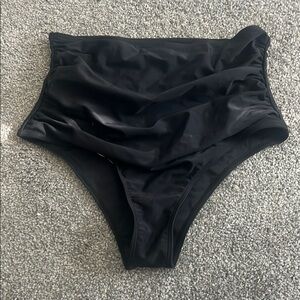 SHEIN Elegant Black High-Waisted Swim Bottom